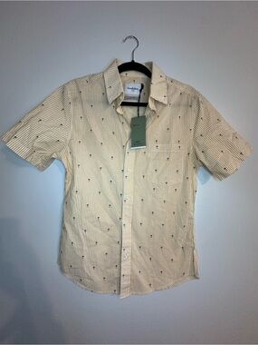Goodfellow & Co Yellow Short-Sleeve Button-Down with Pinstripes